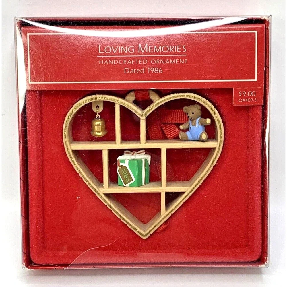 Hallmark 1986 LOVING MEMORIES ORNAMENT Heart Shaped‎ Shadow Box